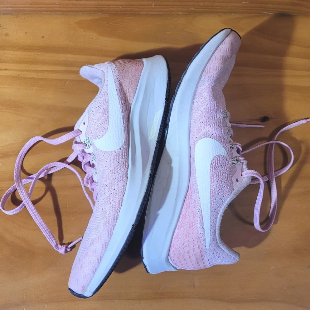 Nike Zoom Pegasus 35 Runners - Picture 2 of 14